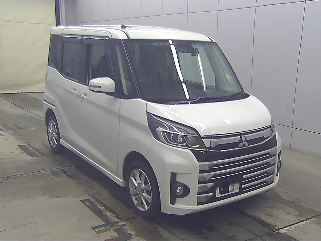 Mitsubishi eK X Space B11A 2018